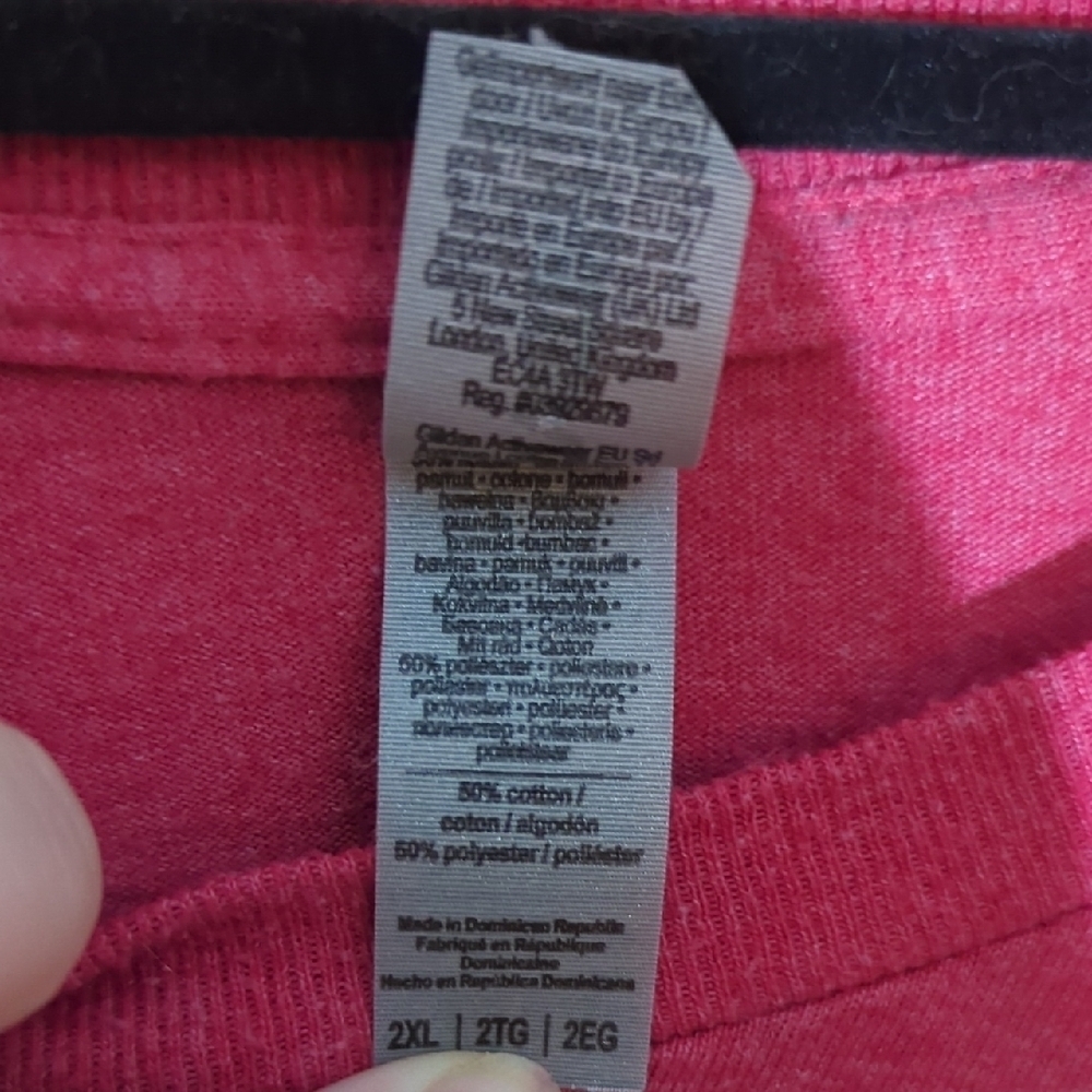 Gildan Red Short Sleeve Tee, Poconos Mountain - Picture 4 of 6